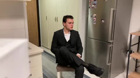 Cut Twunk Boy online show from 04.21.26