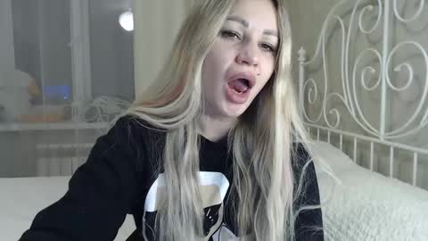 Eva online show from 01.25.25