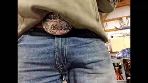 shyguycurious5 online show from 11.13.25