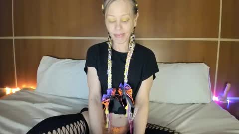 Snapshot of shylah_faye chatting on 11.01.25 Shylah Faye online show from 11.01.25