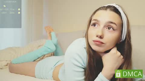 Mary online show from 04.11.26