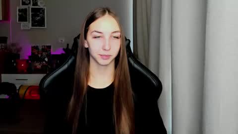 SIA online show from 09.27.25