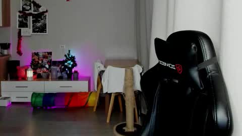 SIA online show from 01.12.26