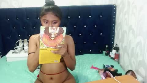 Snapshot of siarawuayuu chatting on 03.02.25 Siara online show from 03.02.25