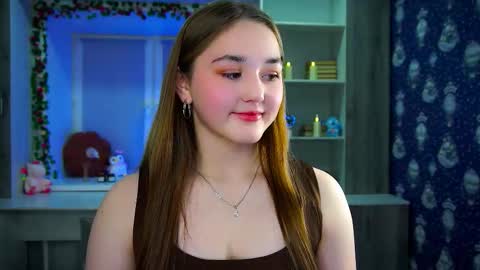 Snapshot of sibylra chatting on 11.17.25 Olivia online show from 11.17.25