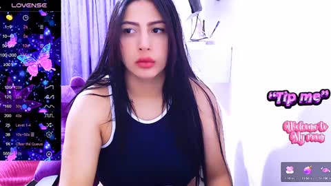 Snapshot of siddhy592 chatting on 12.31.24 sidhy online show from 12.31.24