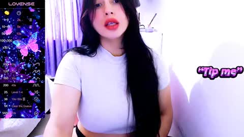 Snapshot of siddhy592 chatting on 01.15.25 sidhy online show from 01.15.25