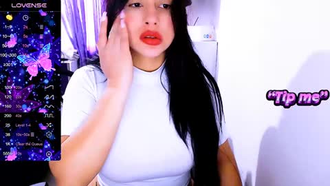 Snapshot of siddhy592 chatting on 01.29.25 sidhy online show from 01.29.25