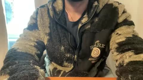 sie273 online show from 12.18.24