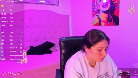 SIENNA  online show from 04.08.26