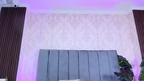 Camila Vargas online show from 01.14.25