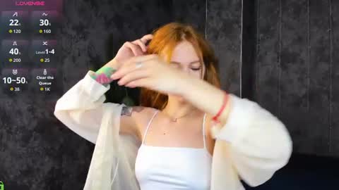 Sienna online show from 06.12.26