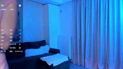 Sienna online show from 10.01.25