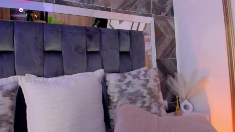    online show from 11.19.25