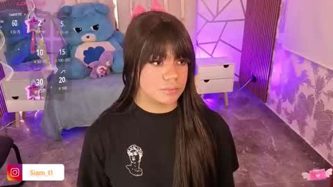 Siiam Tay online show from 10.13.25