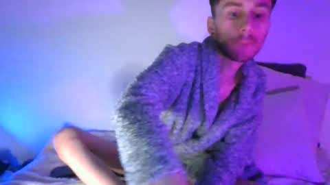 Snapshot of siiimon777 chatting on 03.25.26 siiimon777 online show from 03.25.26