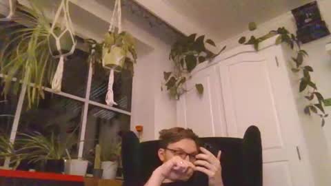 Snapshot of silent_control93 chatting on 03.18.26 silent_control93 online show from 03.18.26