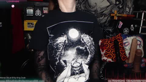 Snapshot of silentmary chatting on 02.07.25 Allmylinkssilentmary666 online show from 02.07.25