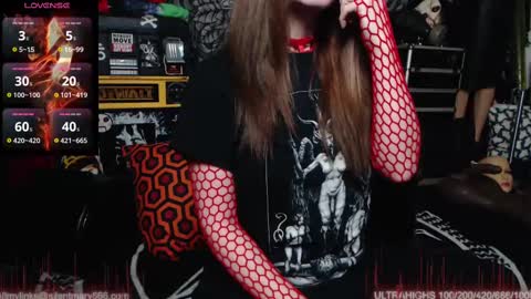 Snapshot of silentmary chatting on 02.24.25 Allmylinkssilentmary666 online show from 02.24.25