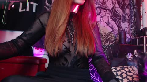 Allmylinkssilentmary666 online show from 01.12.26