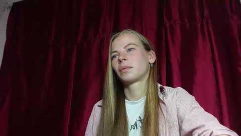 JULIANA online show from 03.26.26