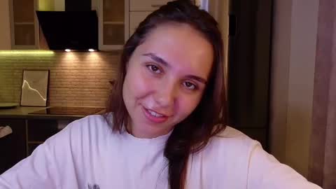 Snapshot of silicia_lu chatting on 09.20.25 You fav Miss Si online show from 09.20.25