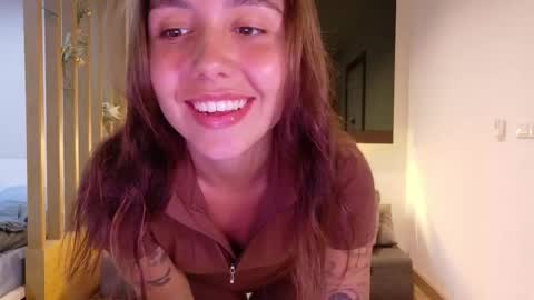 Snapshot of silicia_lu chatting on 11.06.25 You fav Miss Si online show from 11.06.25