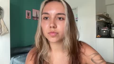 You fav Miss Si online show from 03.30.26