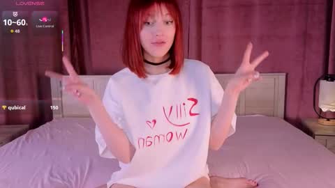 silly___woman online show from 11.30.25