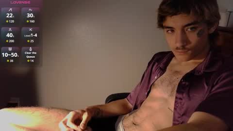 Snapshot of silly_cybin chatting on 09.13.25 cybin online show from 09.13.25