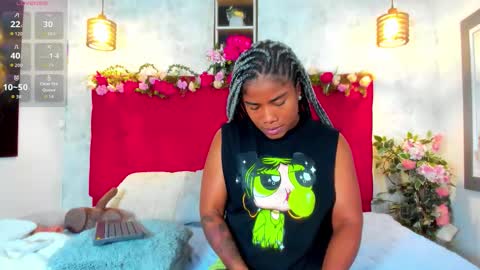 Snapshot of silvannafit chatting on 09.15.25 Silvana Fit online show from 09.15.25
