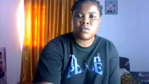 Snapshot of silver_baby06 chatting on 06.01.26 silver baby06 online show from 06.01.26