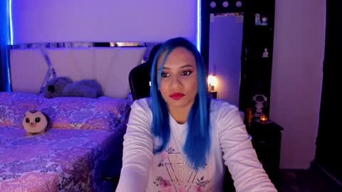   powder    online show from 01.16.25