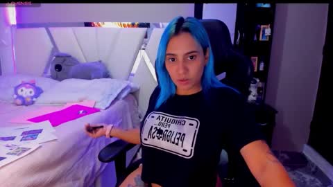   powder    online show from 02.07.26