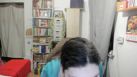 Snapshot of silvercaramel chatting on 09.28.25 silvercaramel online show from 09.28.25