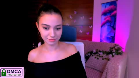 Silvia nude in pvt  online show from 12.09.24