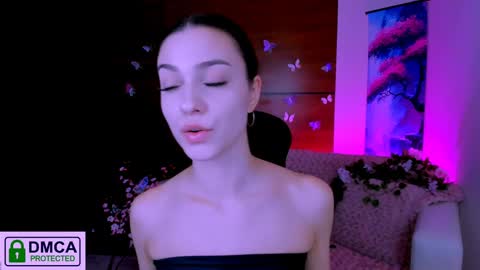 Silvia nude in pvt  online show from 12.24.24