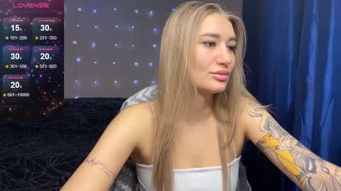 Silvia online show from 12.16.24