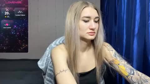 Silvia online show from 02.24.25