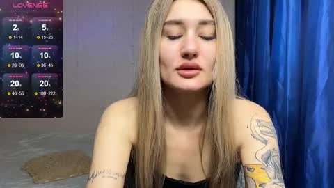 Silvia online show from 02.27.25