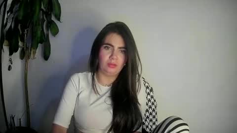 Silvie online show from 01.15.25