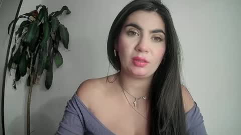 Silvie online show from 01.28.25