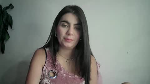 Silvie online show from 02.13.25
