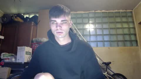 Snapshot of simbo_cool chatting on 09.23.25 Simba online show from 09.23.25