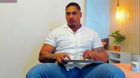 simeone_panda online show from 01.04.25