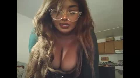 Simin Fox online show from 10.24.25