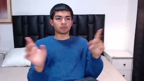 Snapshot of simon__lambert chatting on 06.11.26 simon__lambert online show from 06.11.26