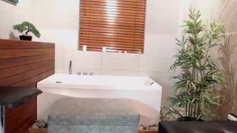 Snapshot of simon_durand chatting on 02.02.25 simon_durand online show from 02.02.25