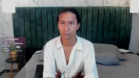 Snapshot of simon_durand chatting on 03.03.25 simon_durand online show from 03.03.25