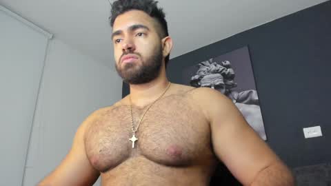 simon_leon01 online show from 12.20.24